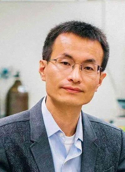 重磅！他，10年當選三院院士，最新Nature Catalysis！